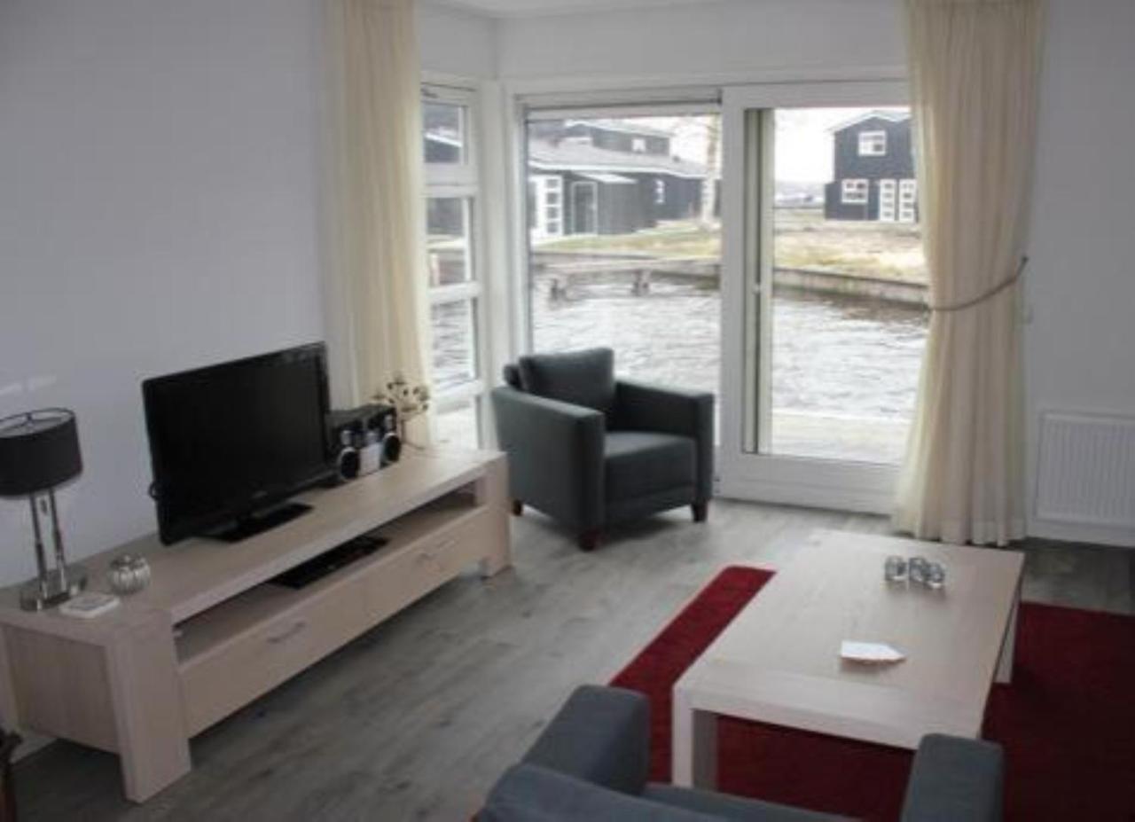 Waterpark Oan 'E Poel Hotel Grou Quarto foto